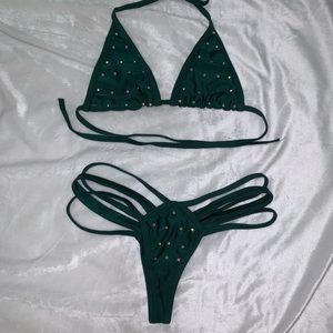 Dark green two piece dancer or rave outfit ❤️